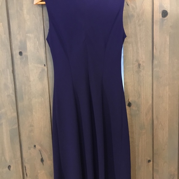 Dress - Picture 2 of 6